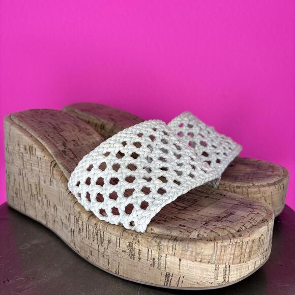 Madden Girl Cream Macrame Platform Wedge Slip-On Sandal Sz 8.5M - Picture 1 of 7
